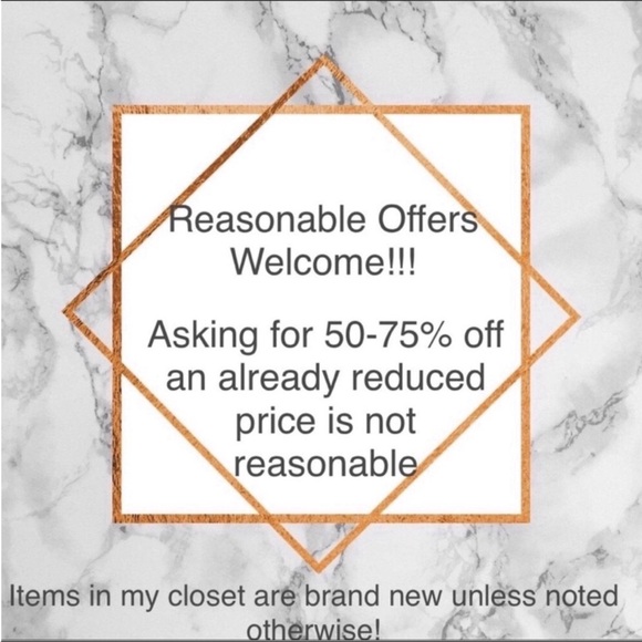 Coach Boxed Small Wristlet With Heart Glitter Raspberry Red BN w/ Tags - No Box - Picture 10 of 12